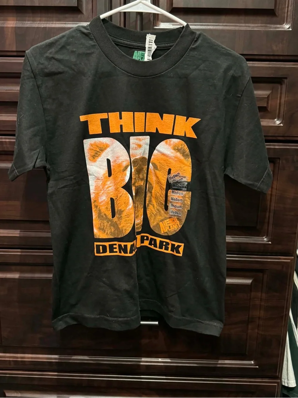 Animal planet Think Big Graphic Tee - Black & Orange - Kids MEDIUM